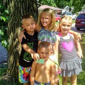 Meet your Posher, Candy